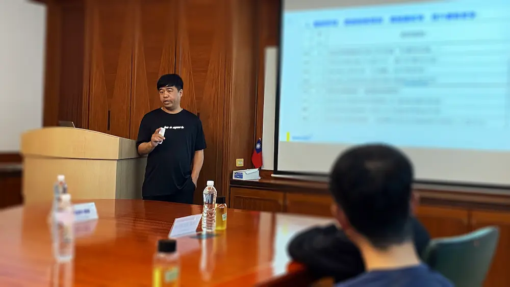 佳楠供應商大會講者說明製程優化與價格穩定策略